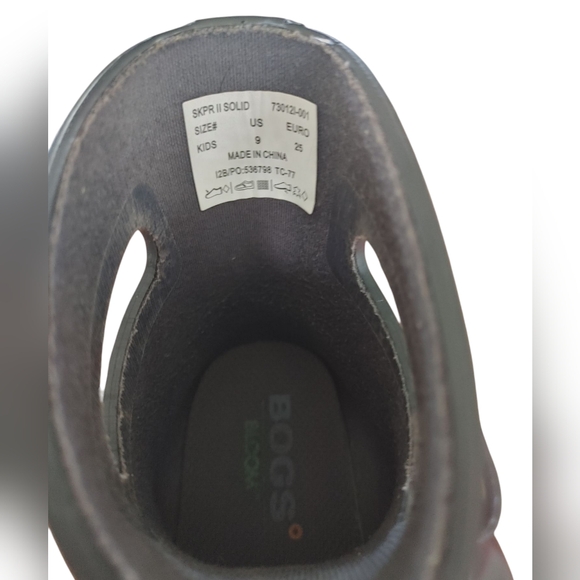 Bogs Black Skipper II Solid Kid's Rainboots - Picture 6 of 9